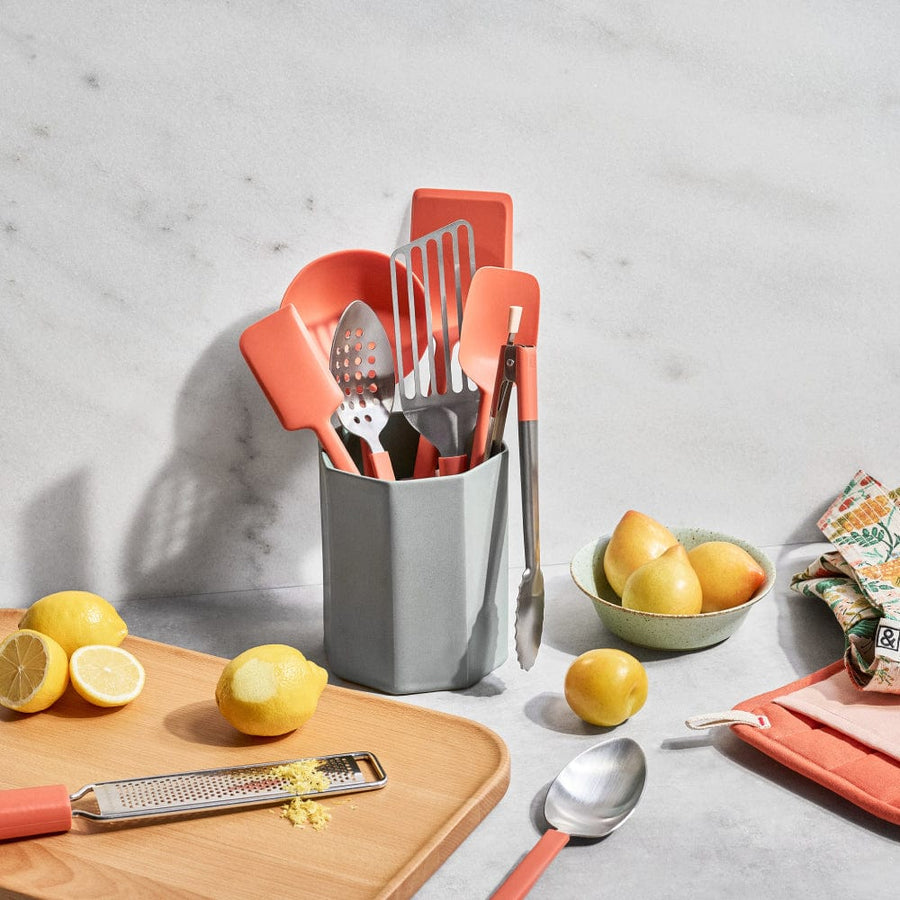 11-Piece Tool Set - Harissa Red | Hedley & Bennett