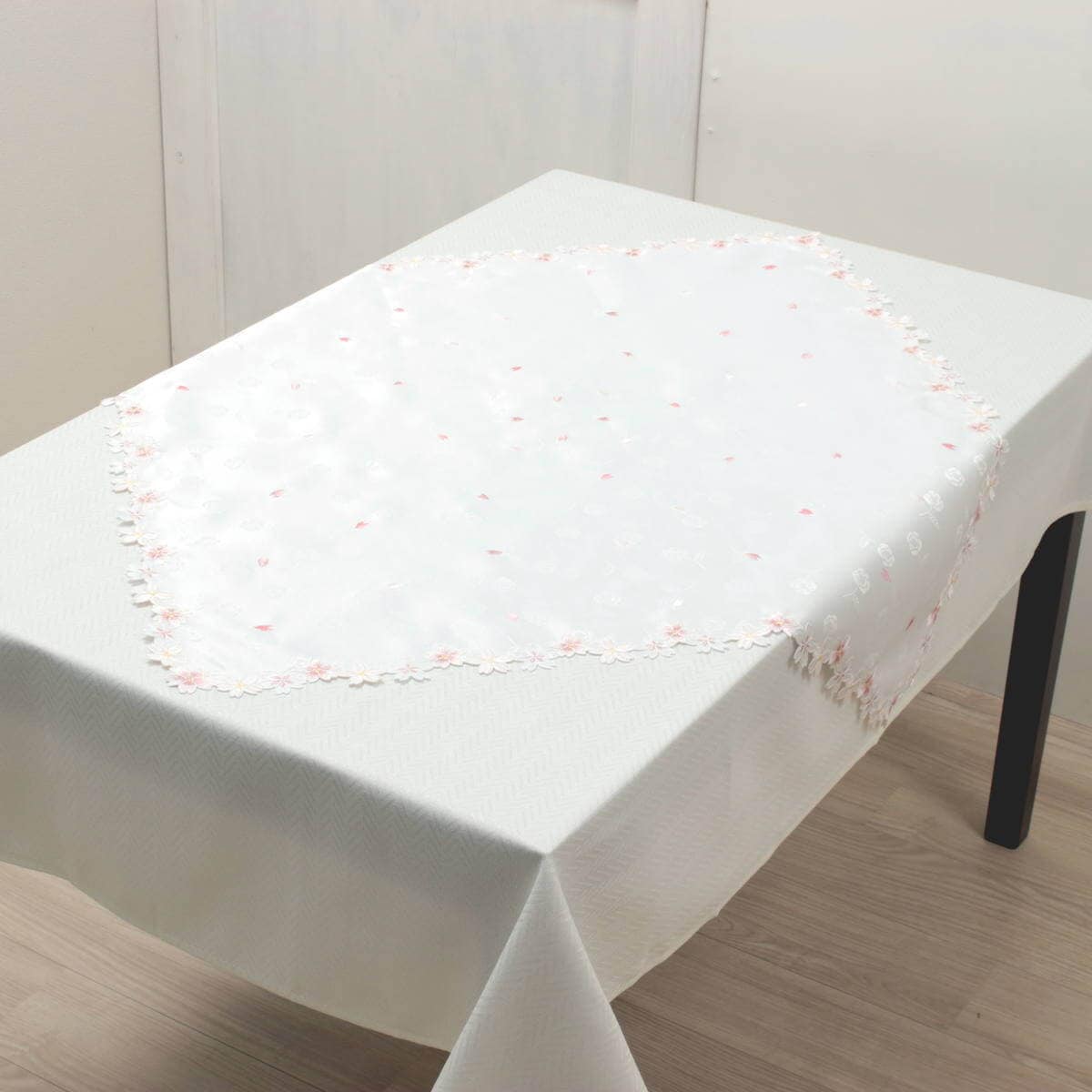 刺繍＆カットワーク テーブルクロス 約85×85cm [SAKURA]｜インテリア