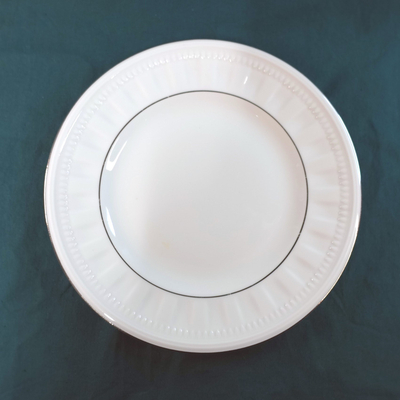 Noritake[ノリタケ] bONE CHINA スタジオコレクション 大皿 白プレート