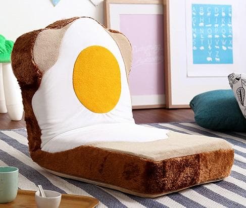 新品 送料込 目玉焼き食パン座椅子 低反発 ふわふわ&洗えるカバー 日本製 目玉焼き食パン座椅子（日本製）ふわふわのクッションで洗える