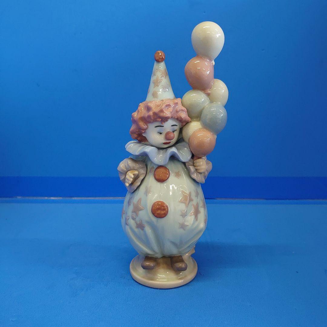 【中古・美品・絶版品】Lladro(リヤドロ)・ピエロ・風船欲しい？ Amazon.co.jp: LLADRO リヤドロ ピエロ 風船欲しい？西洋陶磁 置物